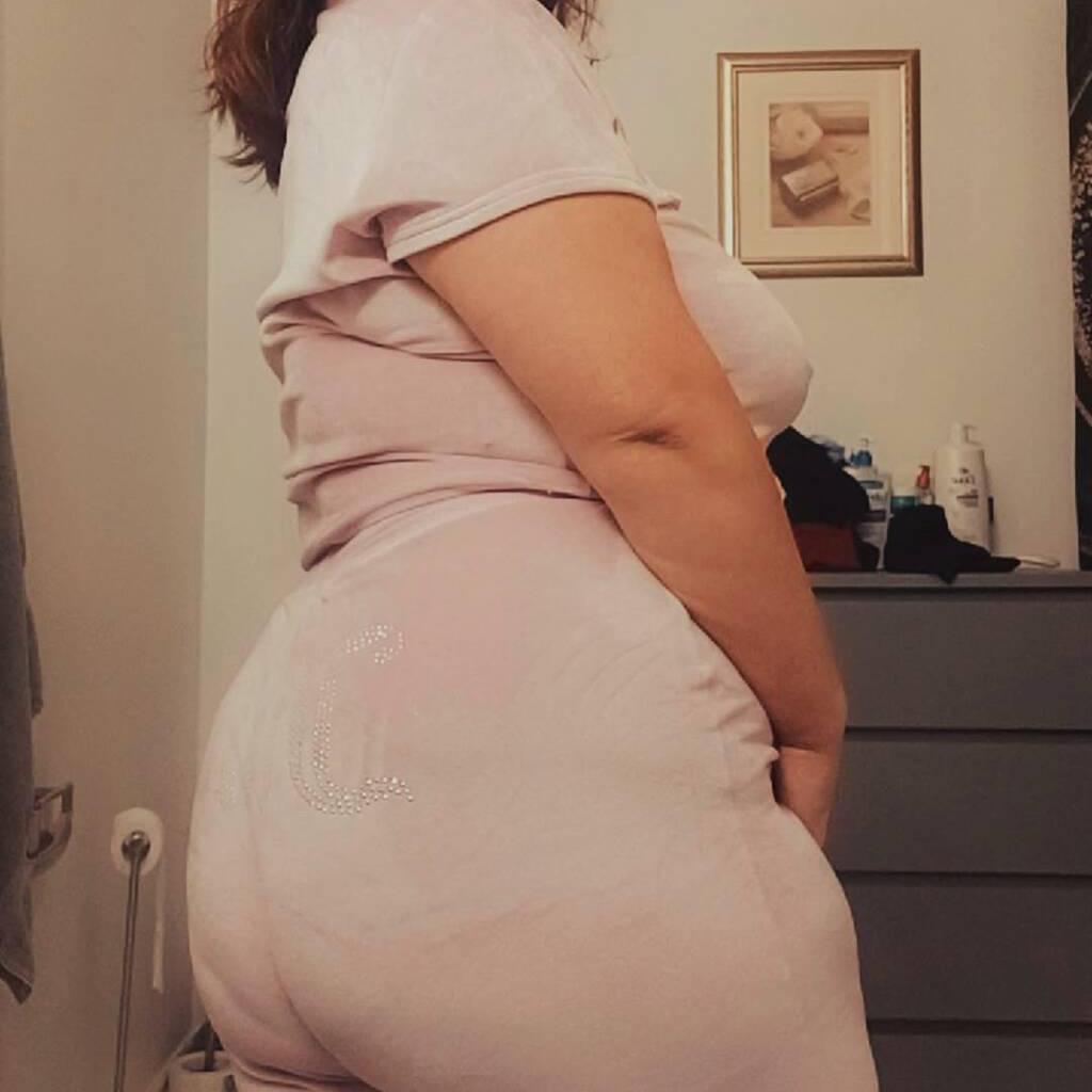 
                        Abby Gold
                     is Female Escorts. | Cornwall | Ontario | Canada | canadapleasure.com 