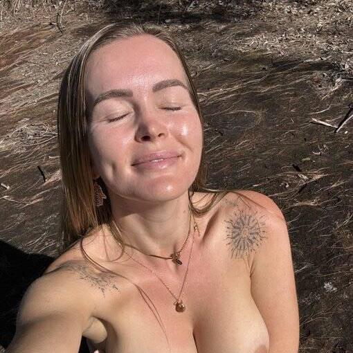 
                        Grace
                     is Female Escorts. | Prince Albert | Saskatchewan | Canada | canadapleasure.com 