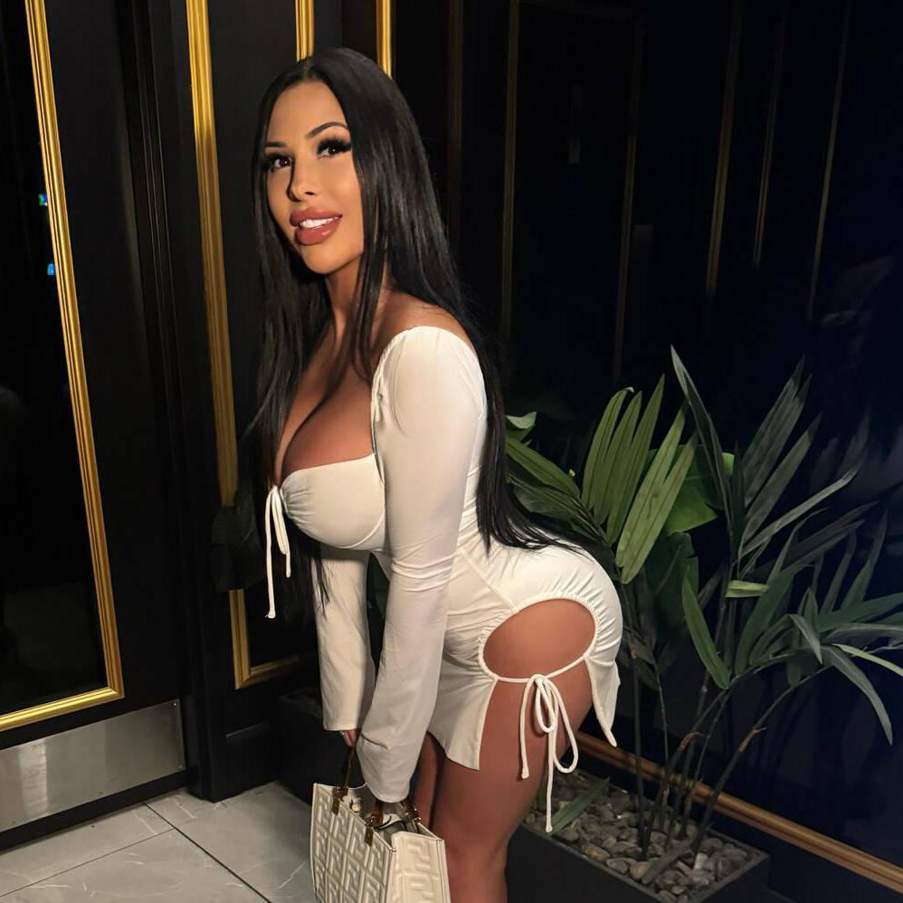 
                        Penny Morelli
                     is Female Escorts. | Montreal | Quebec | Canada | canadapleasure.com 