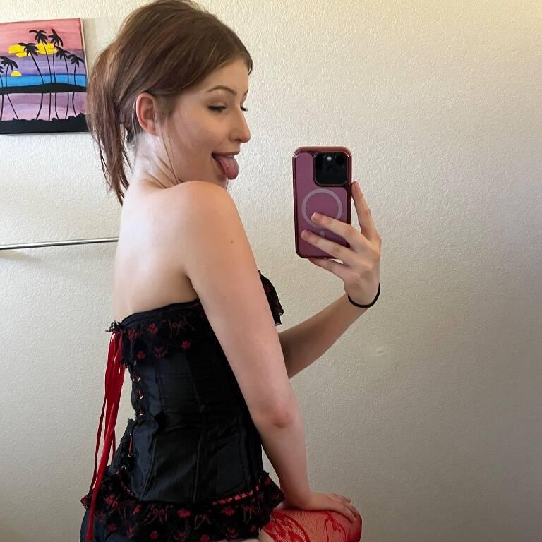 
                        Bree
                     is Female Escorts. | Red Deer | Alberta | Canada | canadapleasure.com 