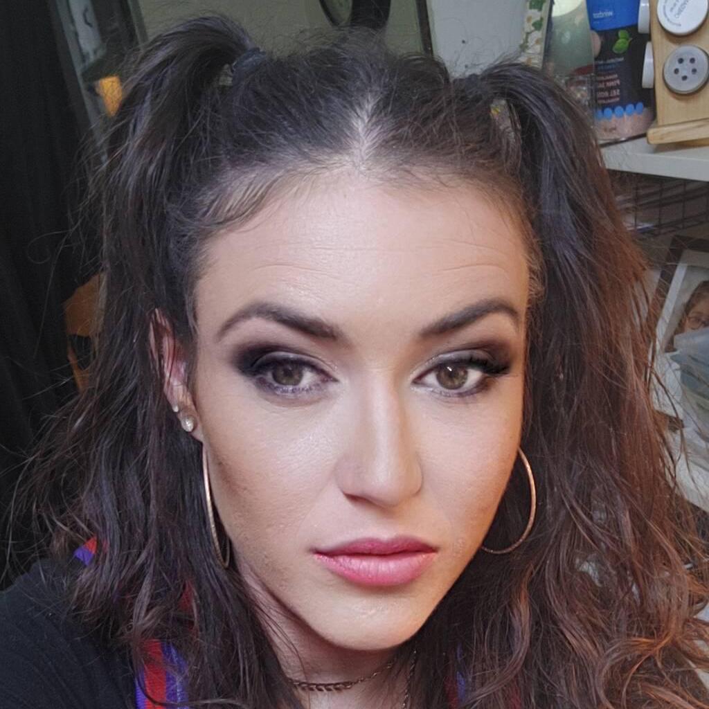 
                        Katrina
                     is Female Escorts. | Hamilton | Ontario | Canada | canadapleasure.com 