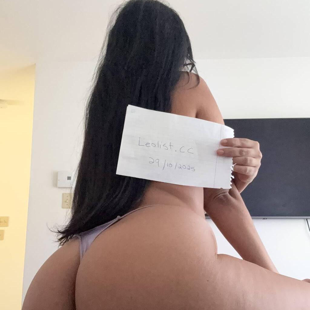 
                        Mia
                     is Female Escorts. | Montreal | Quebec | Canada | canadapleasure.com 