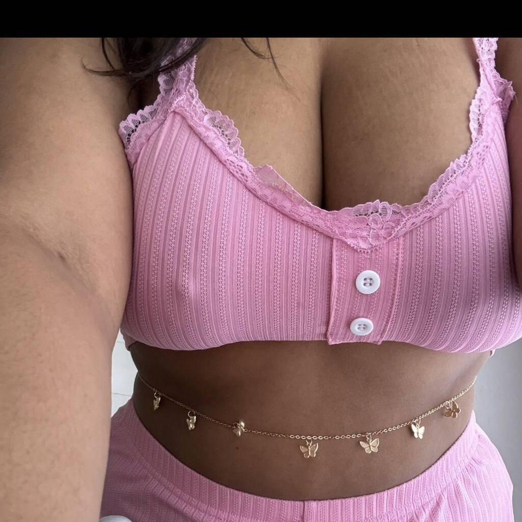 
                        Sasha
                     is Female Escorts. | Lethbridge | Alberta | Canada | canadapleasure.com 