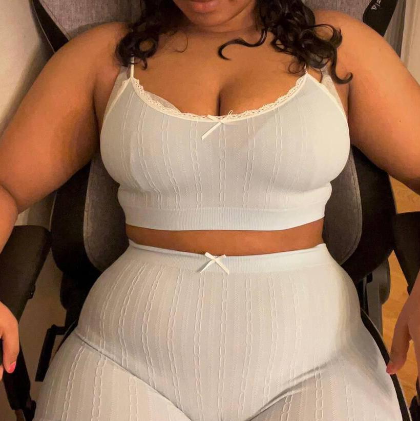 
                        Sasha
                     is Female Escorts. | Lethbridge | Alberta | Canada | canadapleasure.com 