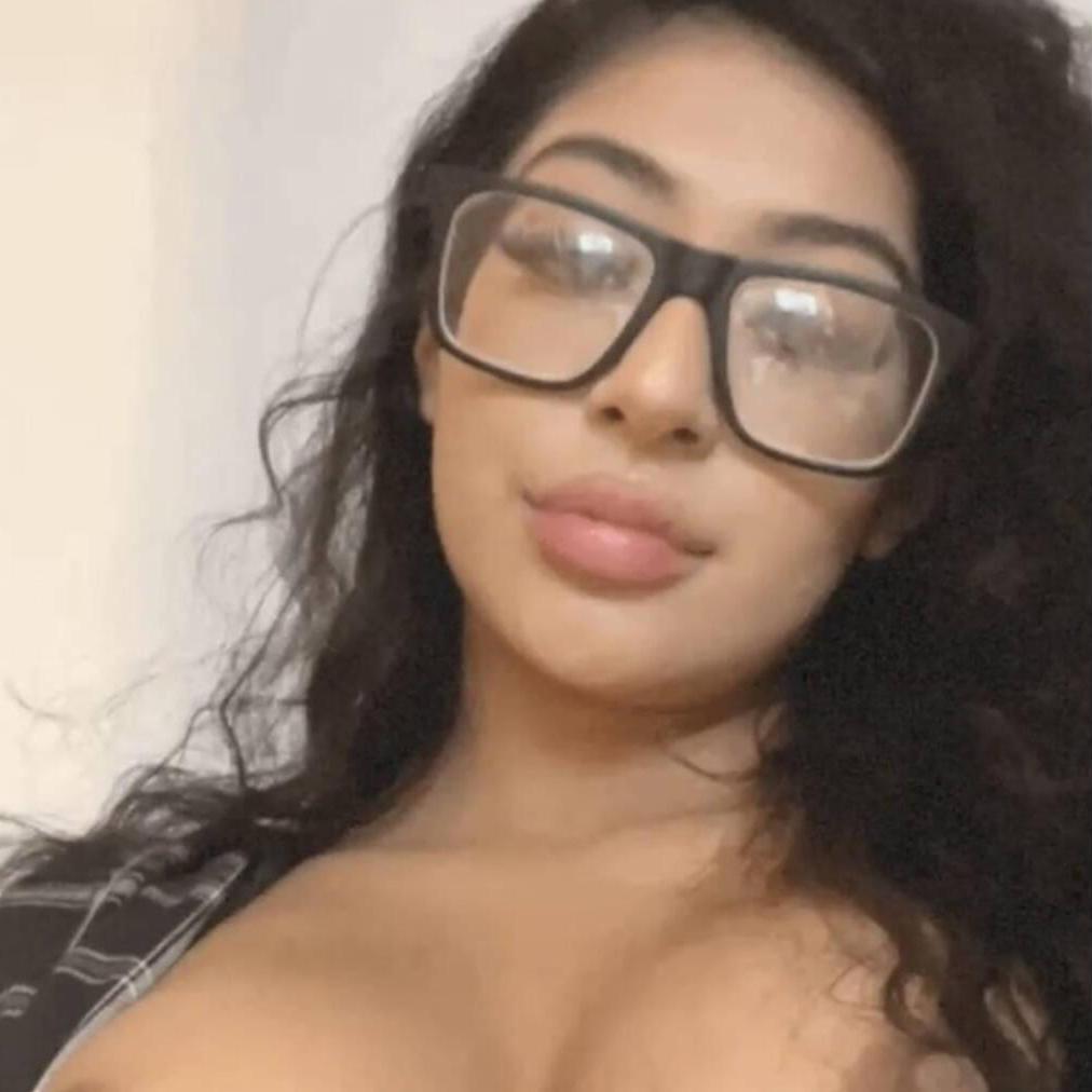 
                        Rosalia
                     is Female Escorts. | Edmonton | Alberta | Canada | canadapleasure.com 