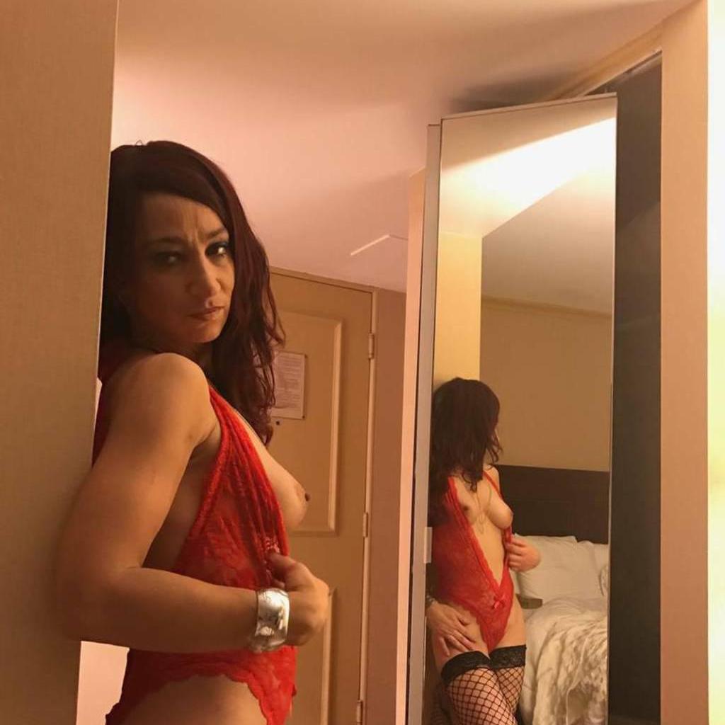 
                        Sasha Starr
                     is Female Escorts. | Nanaimo | British Columbia | Canada | canadapleasure.com 