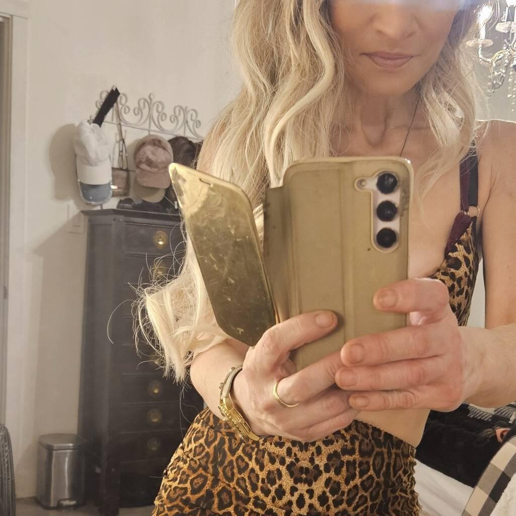 
                        Sasha Starr
                     is Female Escorts. | Nanaimo | British Columbia | Canada | canadapleasure.com 