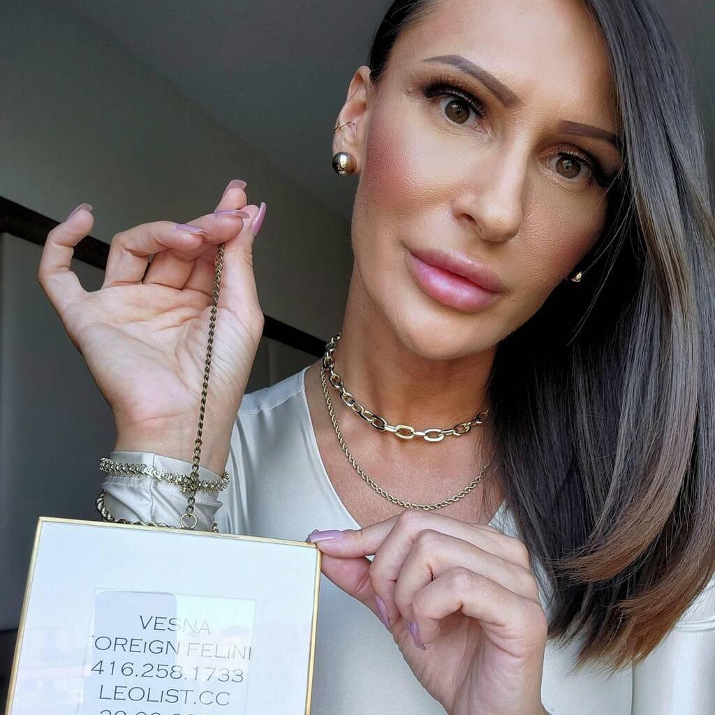 
                        VESNA : FOREiGN FELiNE
                     is Female Escorts. | Yellowknife | Northwest Territories | Canada | canadapleasure.com 