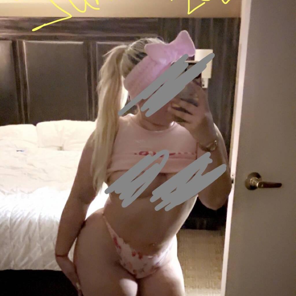 
                        Amy
                     is Female Escorts. | Barrie | Ontario | Canada | canadapleasure.com 