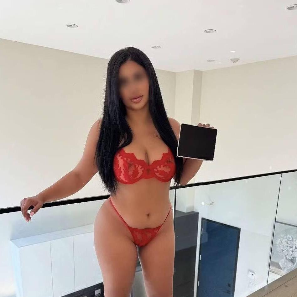 
                        Maya
                     is Female Escorts. | Montreal | Quebec | Canada | canadapleasure.com 