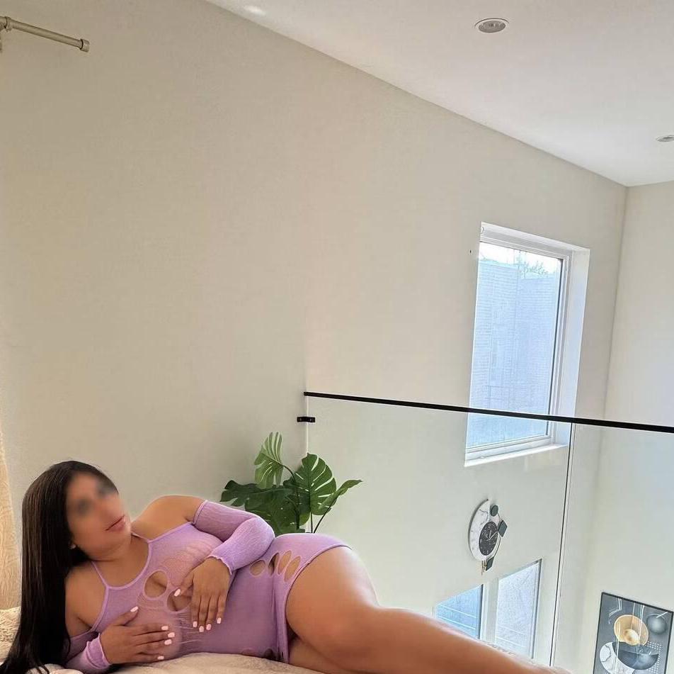 
                        Maya
                     is Female Escorts. | Montreal | Quebec | Canada | canadapleasure.com 