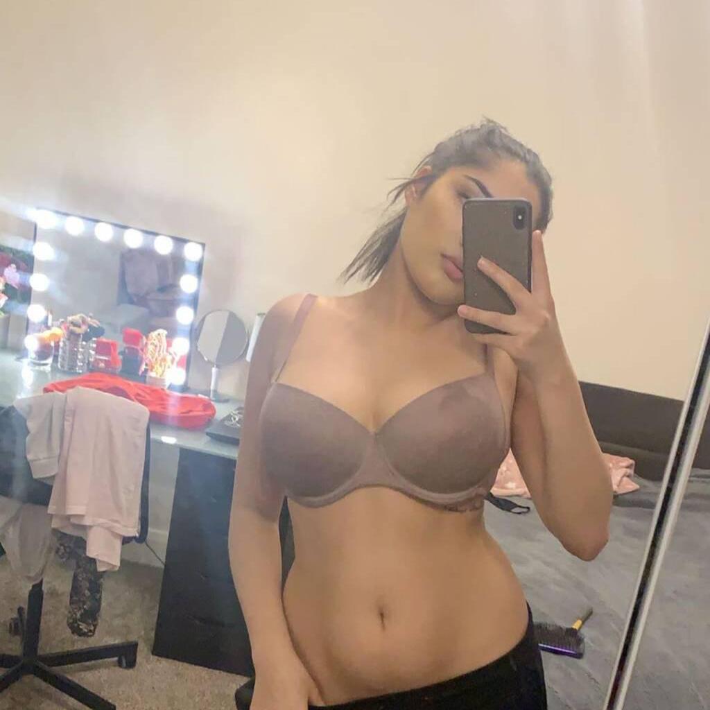 
                        Deepika
                     is Female Escorts. | Quebec City | Quebec | Canada | canadapleasure.com 