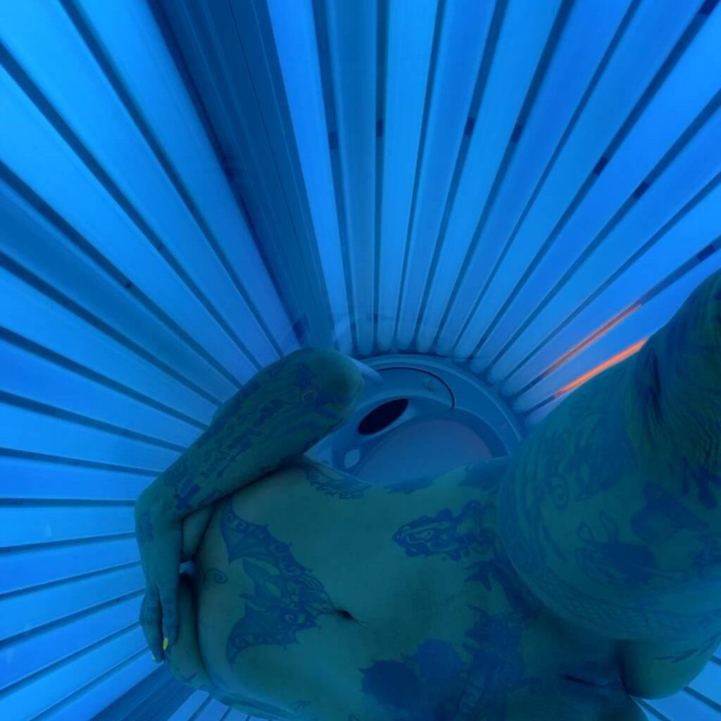 
                        Kandy
                     is Female Escorts. | Yukon | Yukon | Canada | canadapleasure.com 