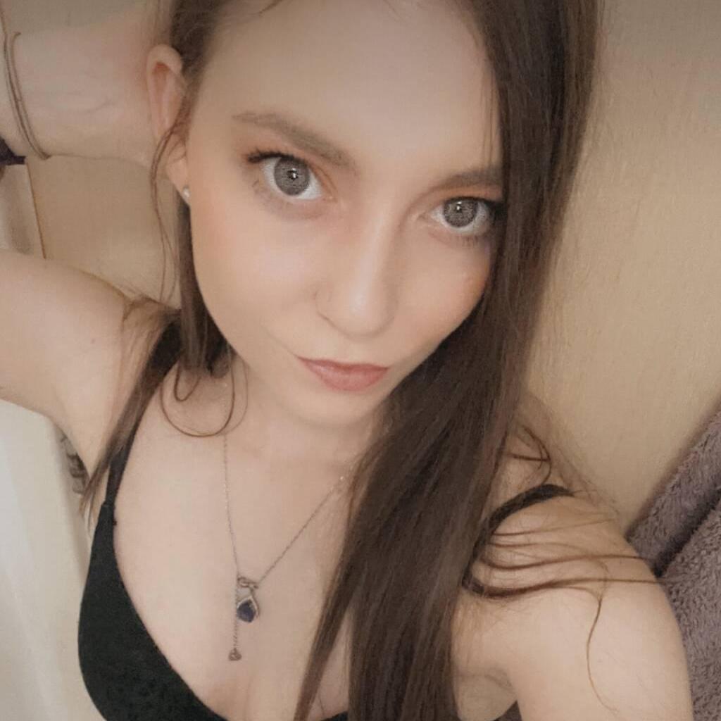 
                        Alyssa
                     is Female Escorts. | Red Deer | Alberta | Canada | canadapleasure.com 