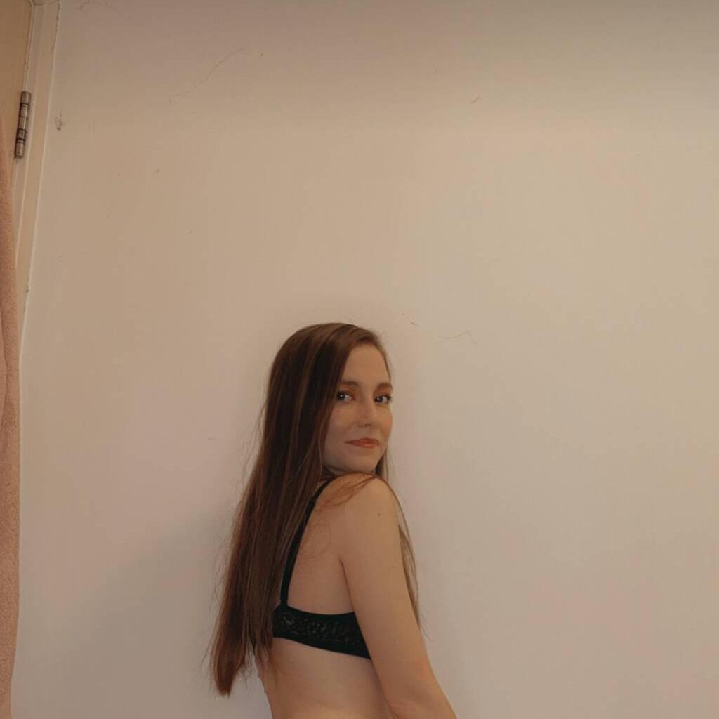 
                        Alyssa
                     is Female Escorts. | Nanaimo | British Columbia | Canada | canadapleasure.com 