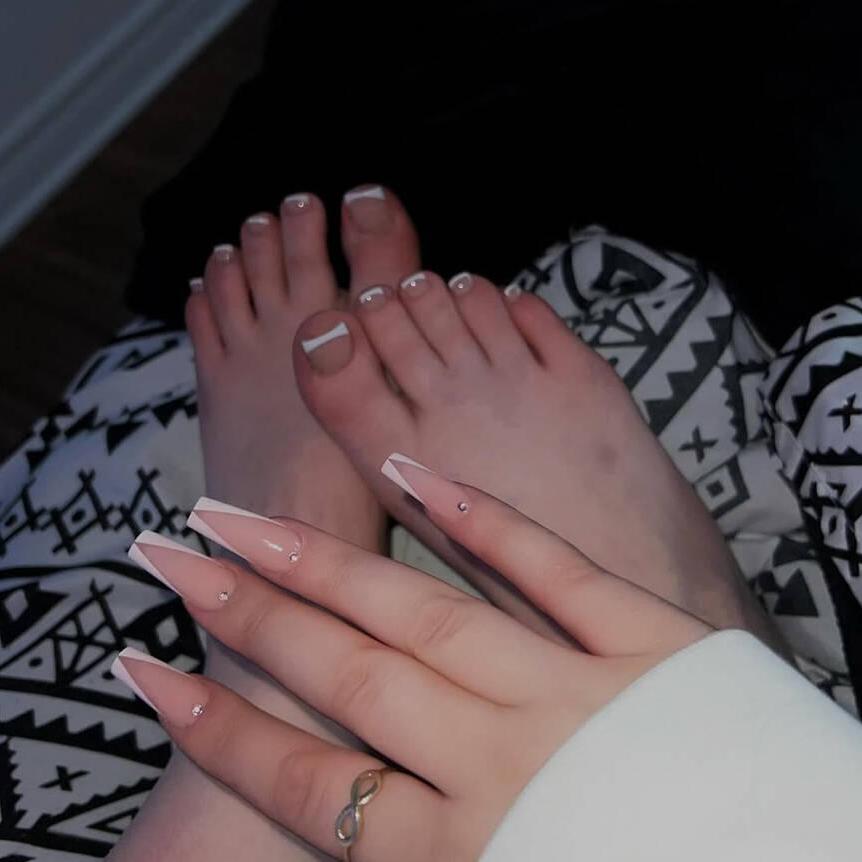 
                        Rose
                     is Female Escorts. | Montreal | Quebec | Canada | canadapleasure.com 