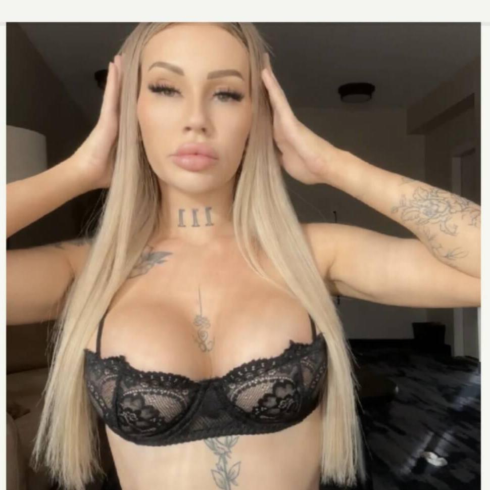 
                        Paris Paige
                     is Female Escorts. | Lethbridge | Alberta | Canada | canadapleasure.com 