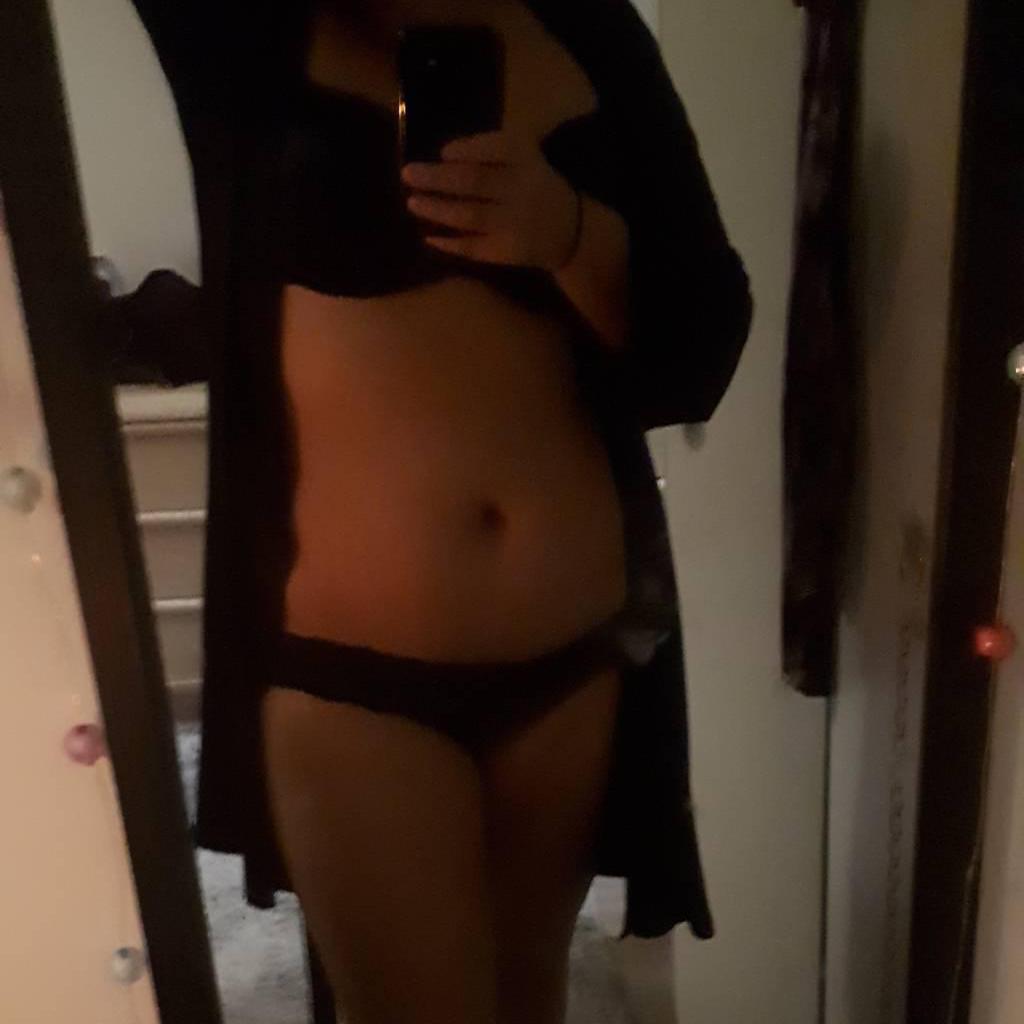 
                        Keona
                     is Female Escorts. | Kamloops | British Columbia | Canada | canadapleasure.com 