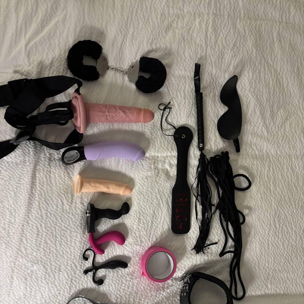 
                        Lexxi
                     is Female Escorts. | Kitchener | Ontario | Canada | canadapleasure.com 