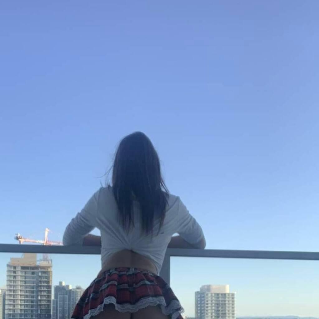 
                        Clohe
                     is Female Escorts. | Hamilton | Ontario | Canada | canadapleasure.com 