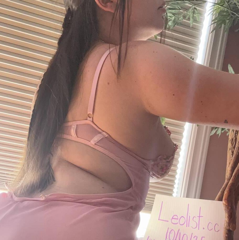 
                        Liliane
                     is Female Escorts. | Montreal | Quebec | Canada | canadapleasure.com 