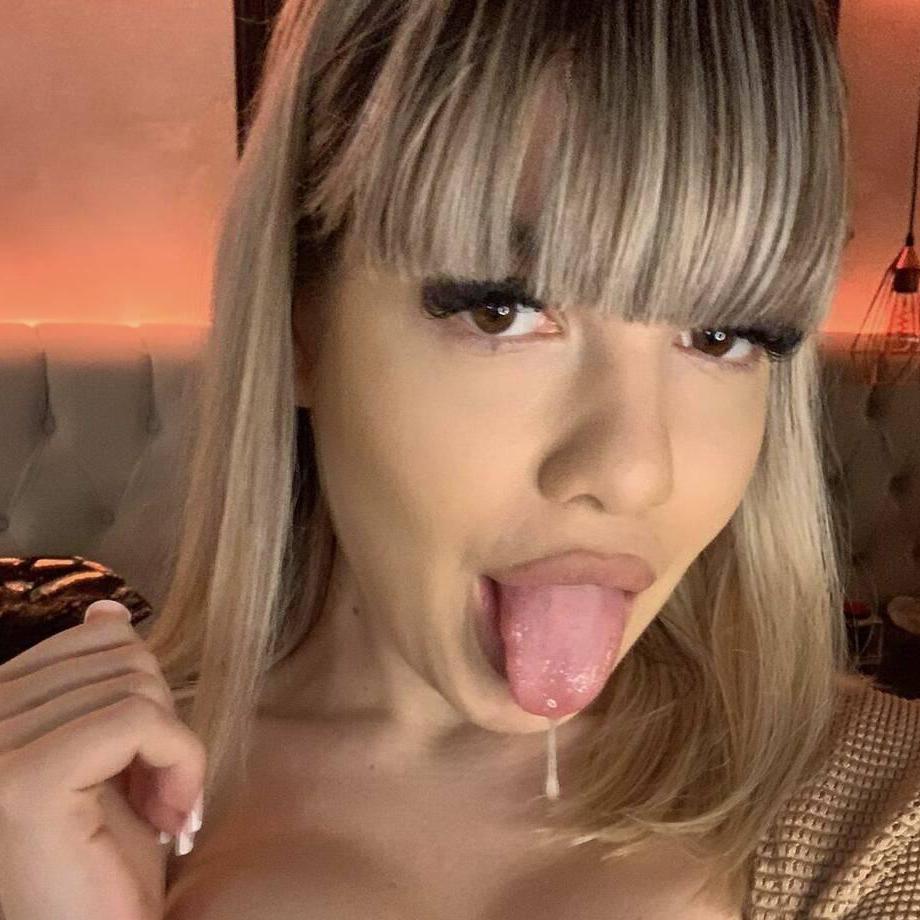 
                        Iris
                     is Female Escorts. | St. Albert | Alberta | Canada | canadapleasure.com 