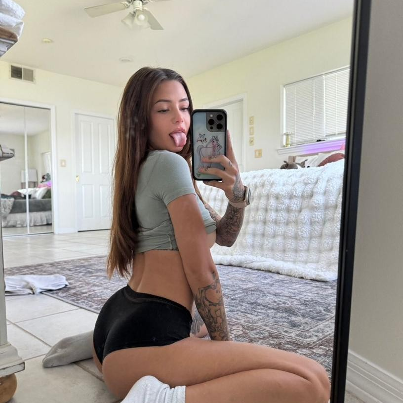 LARA is Female Escorts. | Medicine Hat | Alberta | Canada | canadapleasure.com 