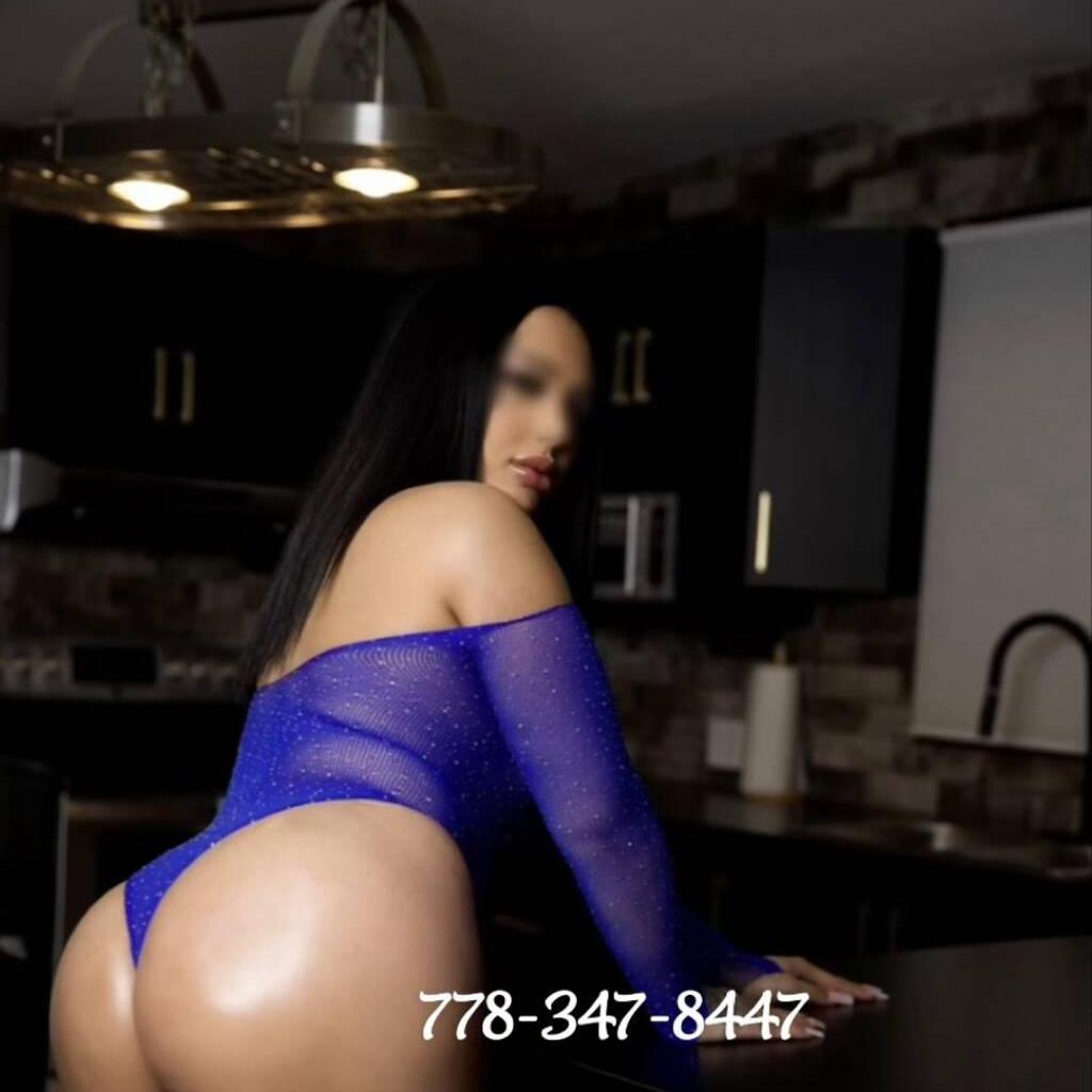 
                        Tina
                     is Female Escorts. | Calgary | Alberta | Canada | canadapleasure.com 