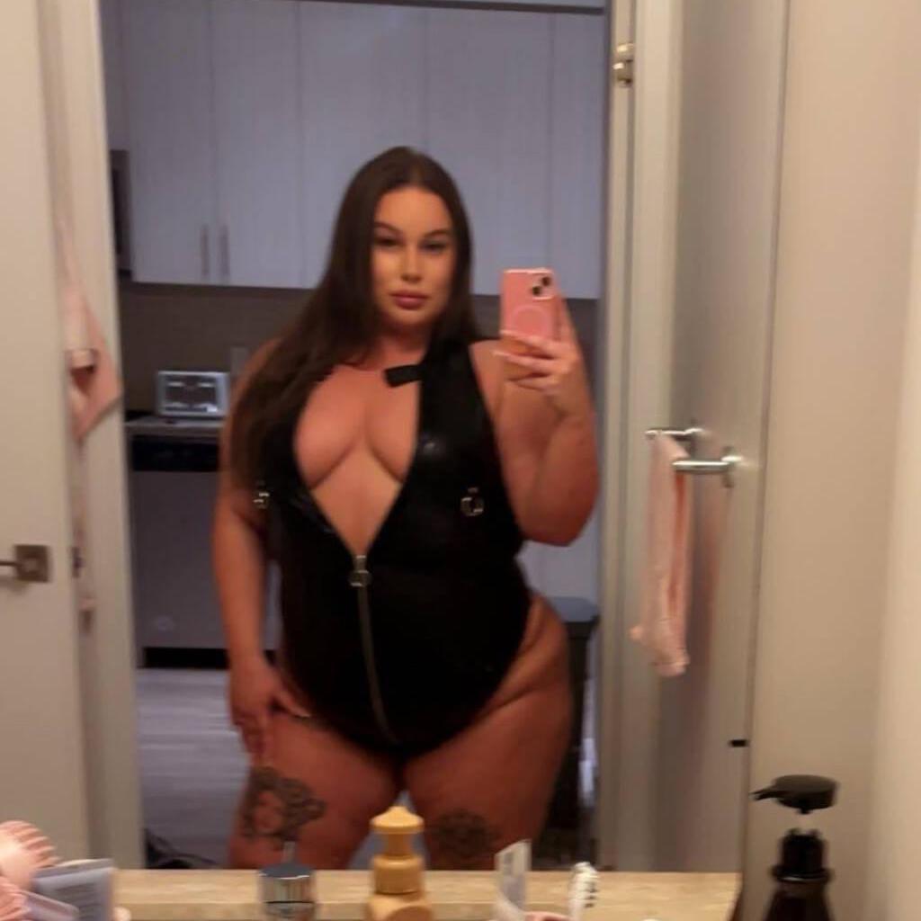 
                        Msthickhas  Tight & Pink
                     is Female Escorts. | Hamilton | Ontario | Canada | canadapleasure.com 