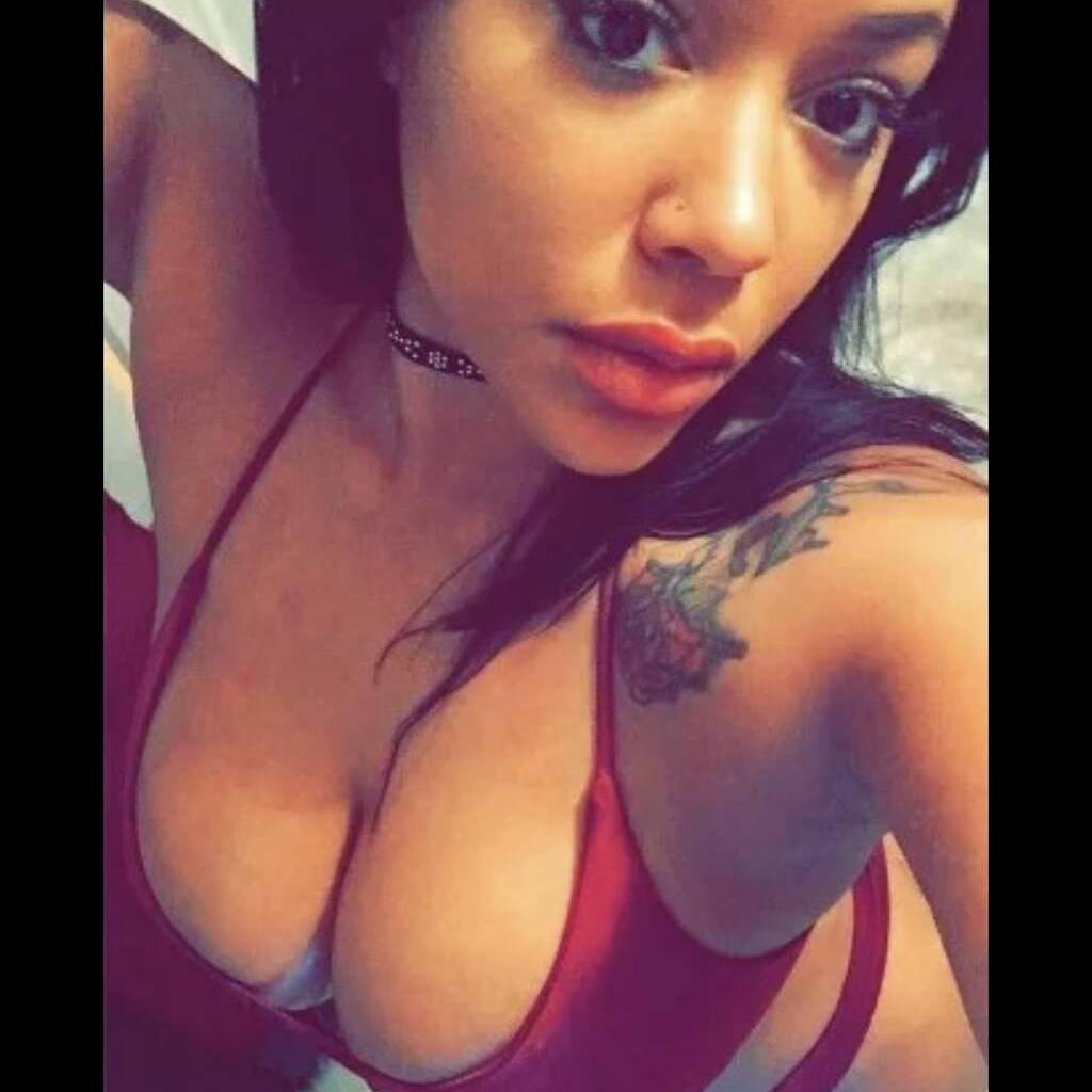 
                        Monica
                     is Female Escorts. | Montreal | Quebec | Canada | canadapleasure.com 