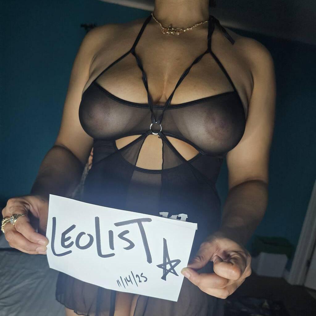 
                        Magenta
                     is Female Escorts. | Hamilton | Ontario | Canada | canadapleasure.com 
