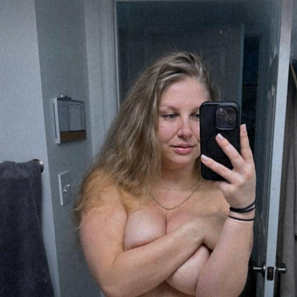 
                        Ivyna
                     is Female Escorts. | Quebec City | Quebec | Canada | canadapleasure.com 