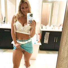 
                        Elisabeth
                     is Female Escorts. | Sherbrooke | Quebec | Canada | canadapleasure.com 