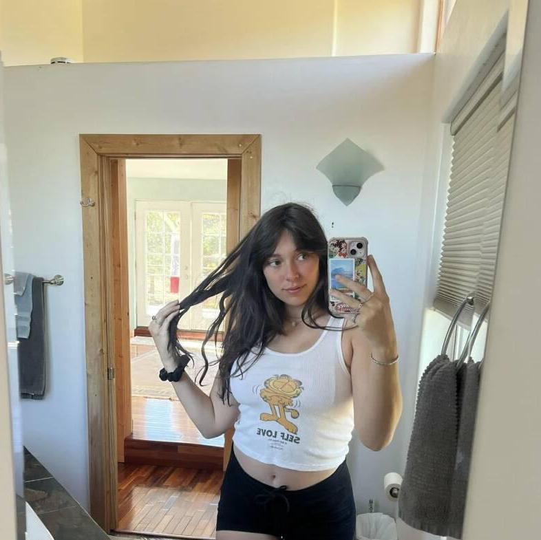 
                        Erin
                     is Female Escorts. | Fredericton | New Brunswick | Canada | canadapleasure.com 