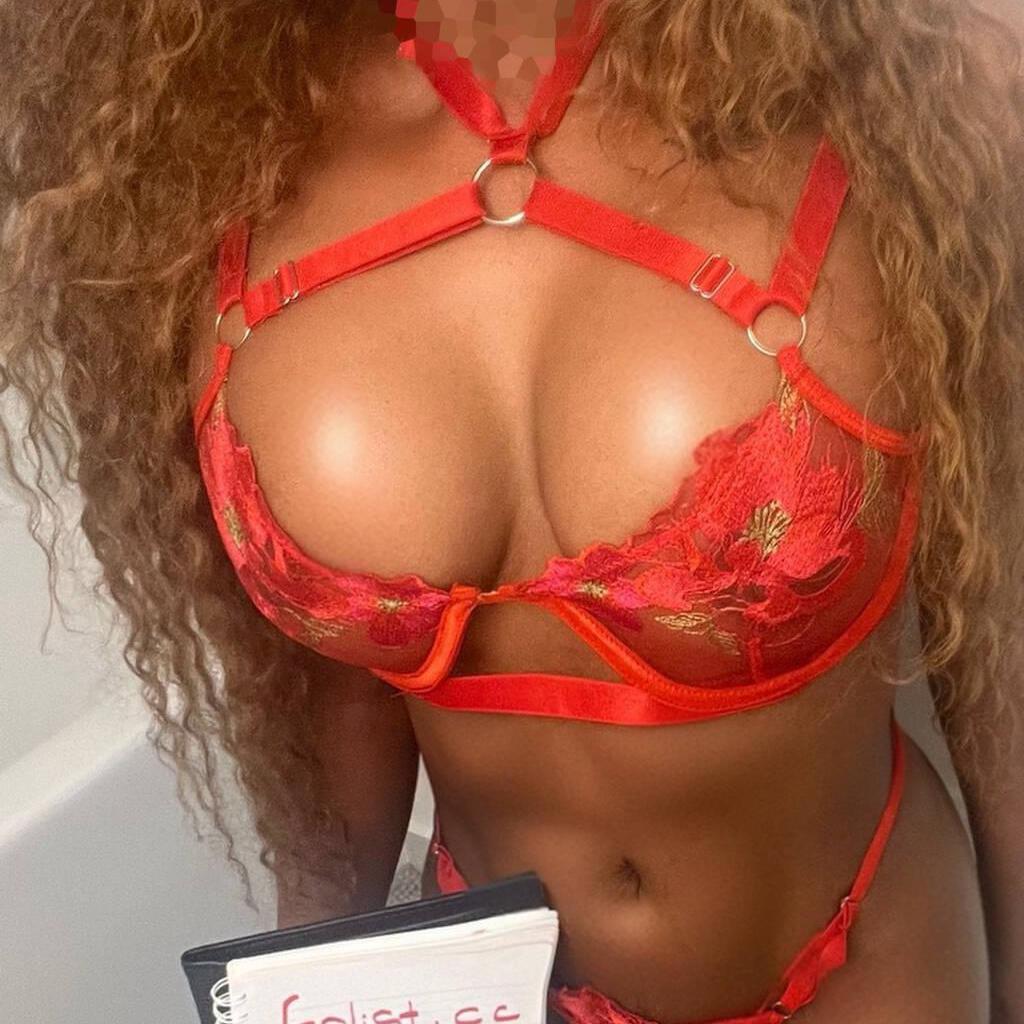 
                        Stacey
                     is Female Escorts. | Quebec City | Quebec | Canada | canadapleasure.com 