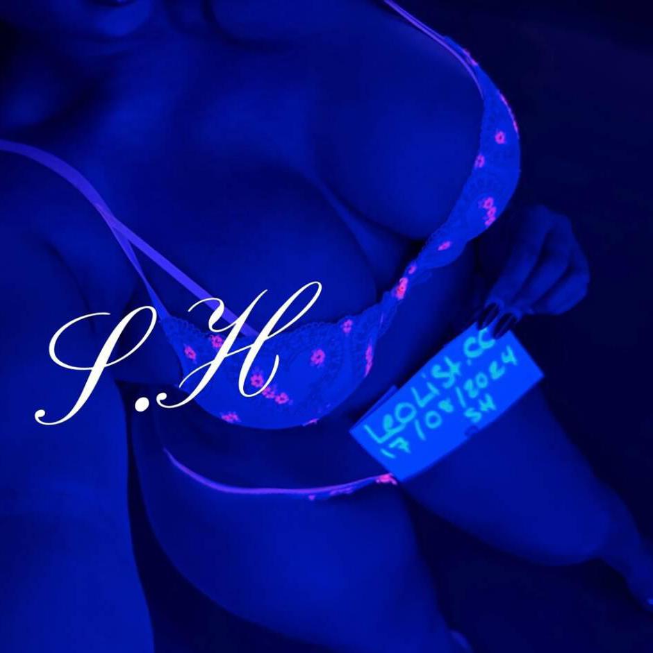 
                        Sophia Hunny
                     is Female Escorts. | windsor | Ontario | Canada | canadapleasure.com 