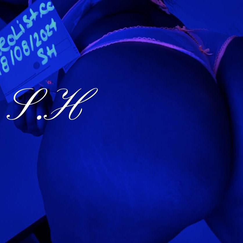 
                        Sophia Hunny
                     is Female Escorts. | windsor | Ontario | Canada | canadapleasure.com 