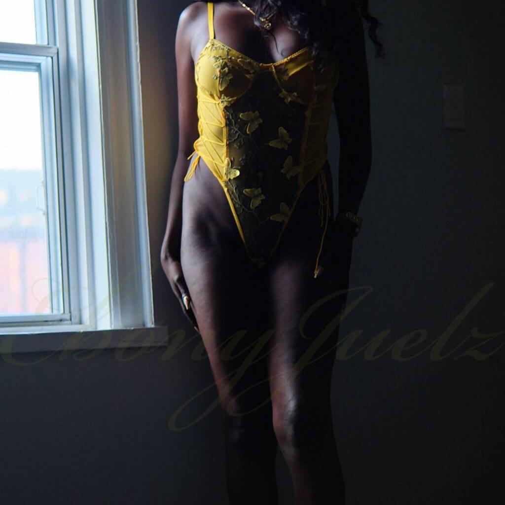 
                        Juelz
                     is Female Escorts. | Prince Albert | Saskatchewan | Canada | canadapleasure.com 