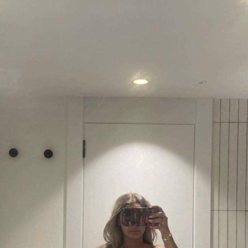 
                        Adriana
                     is Female Escorts. | Kelowna | British Columbia | Canada | canadapleasure.com 