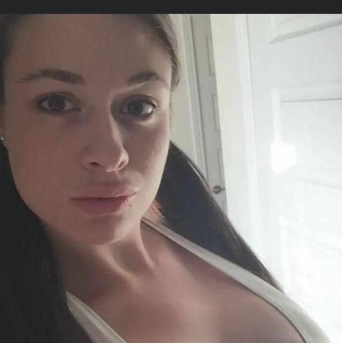 
                        Veronica Cawx
                     is Female Escorts. | Barrie | Ontario | Canada | canadapleasure.com 