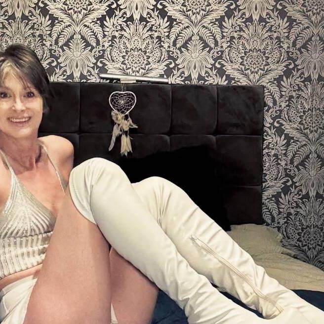 
                        Andrea
                     is Female Escorts. | windsor | Ontario | Canada | canadapleasure.com 