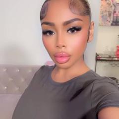 
                        Olivia
                     is Female Escorts. | Regina | Saskatchewan | Canada | canadapleasure.com 