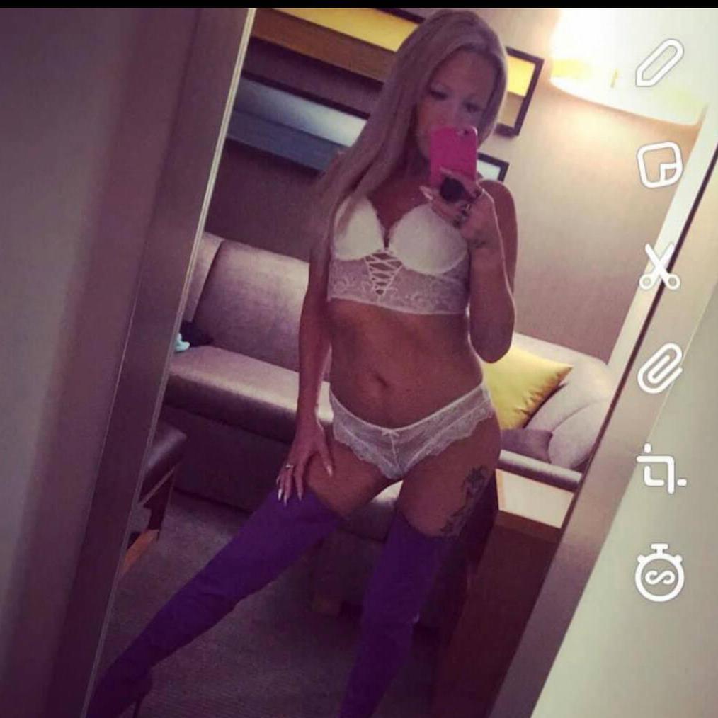 
                        Miss Lexxi
                     is Female Escorts. | Regina | Saskatchewan | Canada | canadapleasure.com 