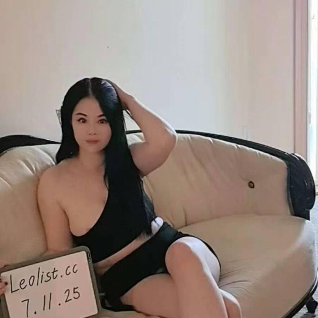 
                        Amy
                     is Female Escorts. | Calgary | Alberta | Canada | canadapleasure.com 