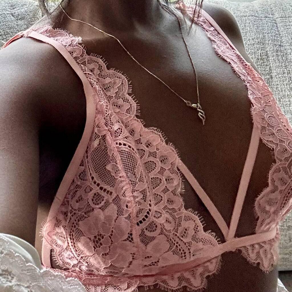 
                        Halayna
                     is Female Escorts. | Edmonton | Alberta | Canada | canadapleasure.com 