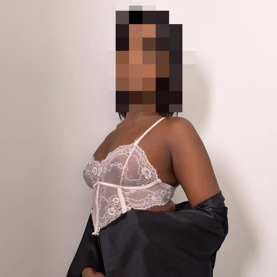 
                        Halayna
                     is Female Escorts. | Edmonton | Alberta | Canada | canadapleasure.com 