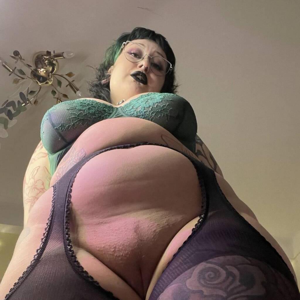 
                        Amber
                     is Female Escorts. | Prince George | British Columbia | Canada | canadapleasure.com 