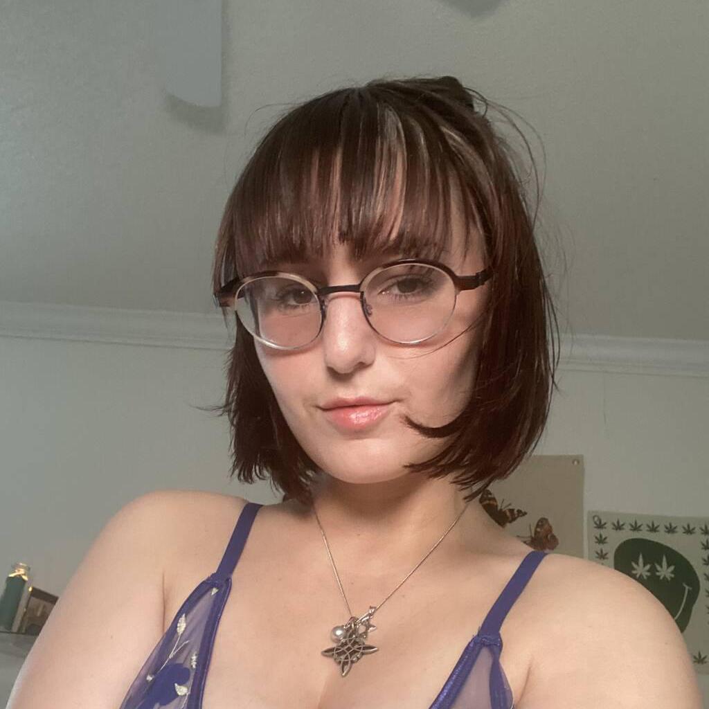 
                        Alice
                     is Female Escorts. | Barrie | Ontario | Canada | canadapleasure.com 