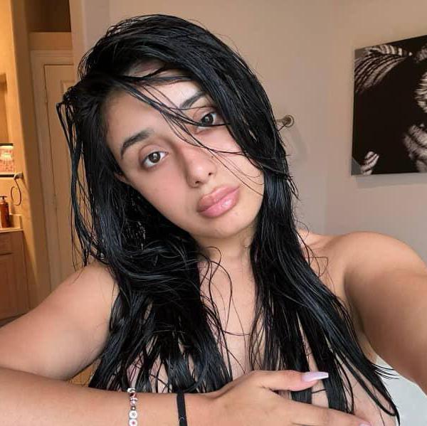 
                        Lili
                     is Female Escorts. | Trois Rivieres | Quebec | Canada | canadapleasure.com 