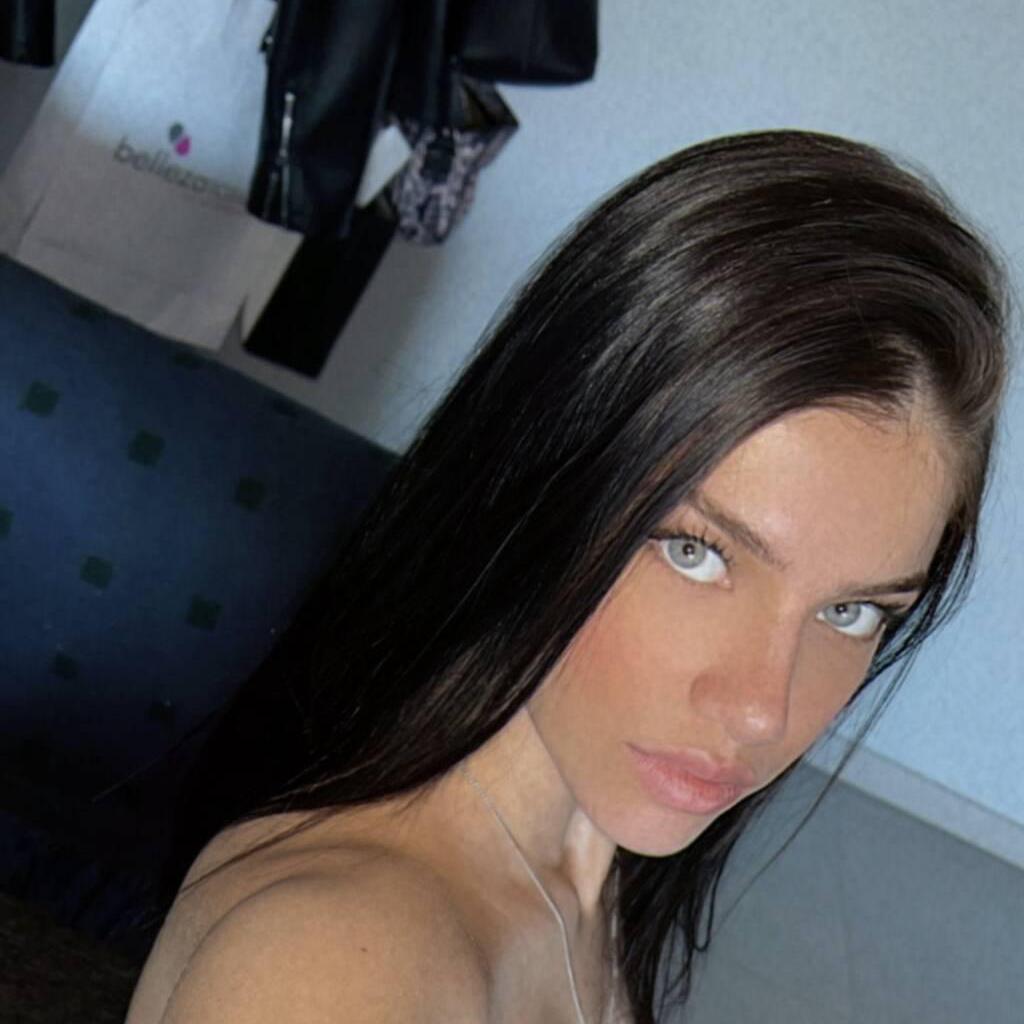 
                        Jess
                     is Female Escorts. | Red Deer | Alberta | Canada | canadapleasure.com 